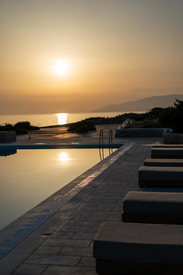 Ambassador Luxury Villas ซานตา มาเรีย ภายนอก รูปภาพ